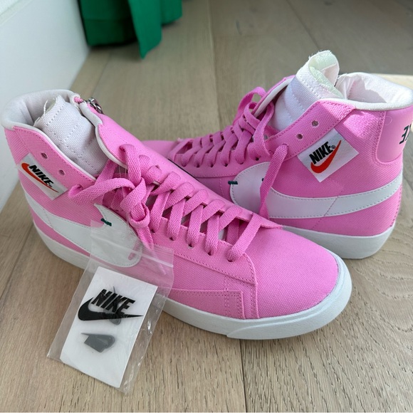 NWT RARE Nike Blazer Mid Rebel in Psychic Pink / Size - Picture 5 of 8